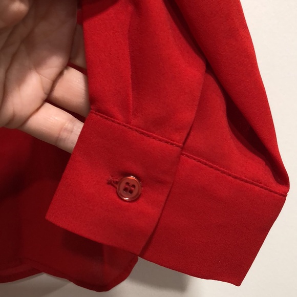 Worn once! - ROSE + OLIVE Pleat Front V-Neck Blouse - Picture 3 of 8